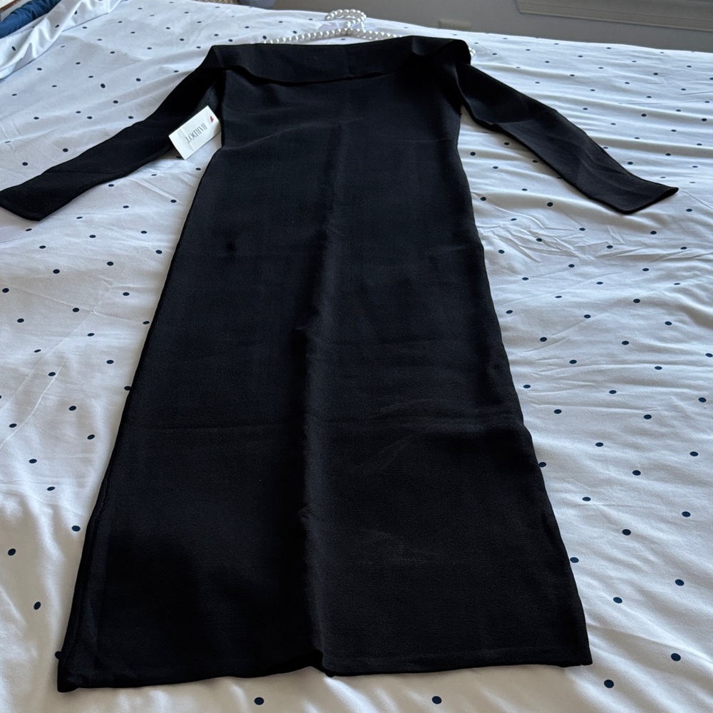 Beautiful Bardot Black off-the-shoulder long knit Dress NWT sz zL
